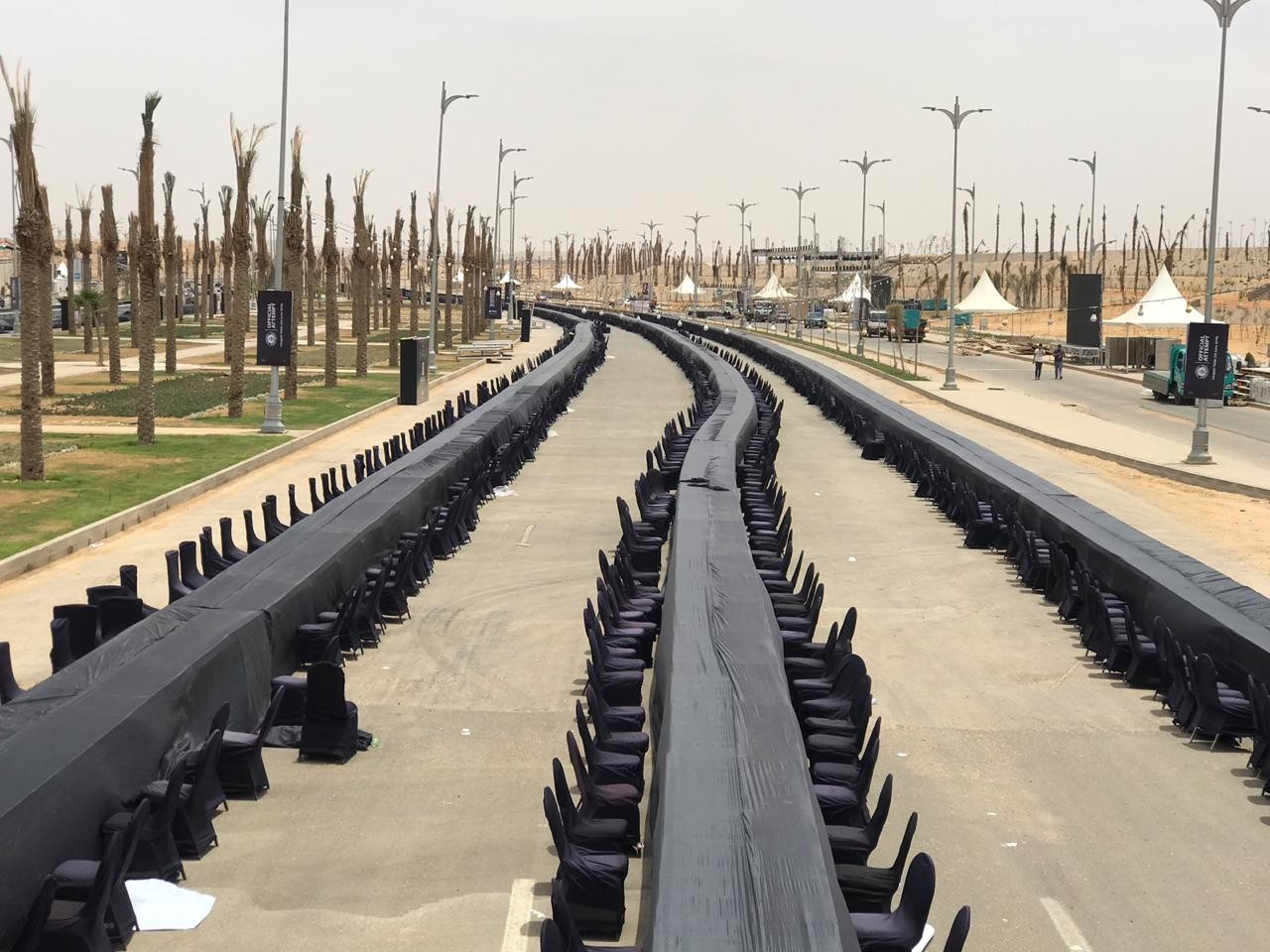 اطول مائده افطار فى العالم فى العاصمة